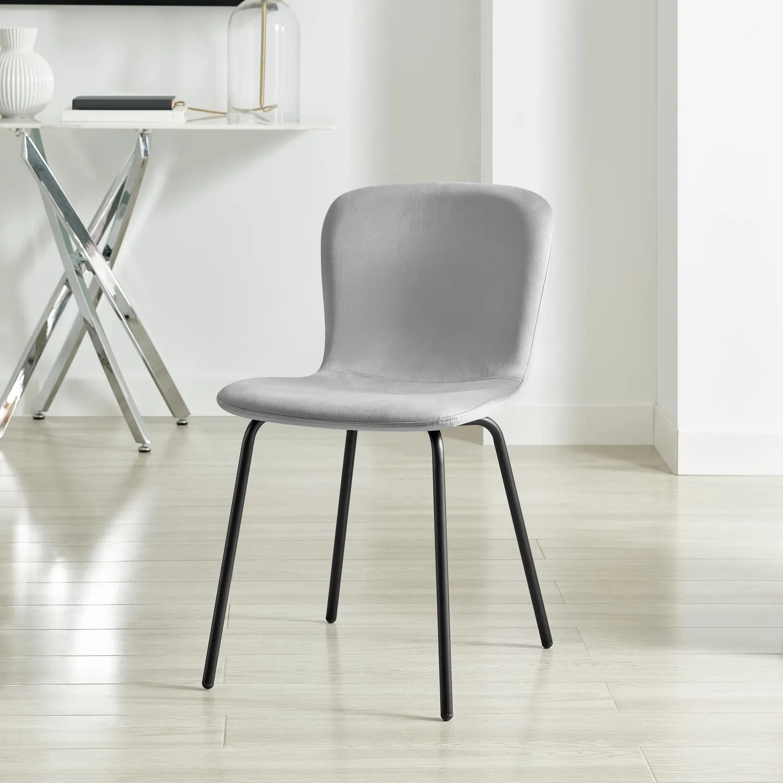 FurnitureboxUK 2 x Asti Black Velvet Dining Chairs in Grey 4