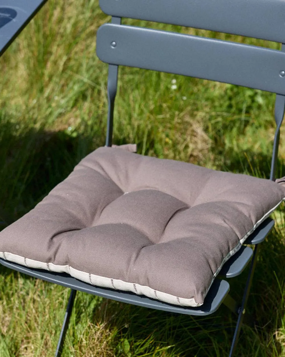 Dibor Set of 2 Colbrook Cotton Stripe Indoor Outdoor Garden Furniture Chair Sofa Seat Pads L40cm x W40cm in Brown 2