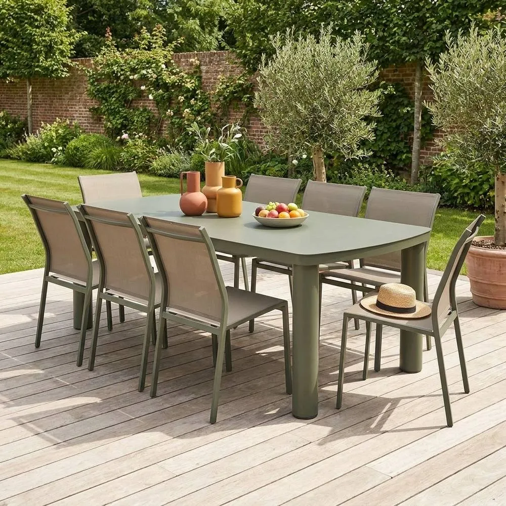 sweeek Aluminium garden table + 8 chairs in Khaki 1