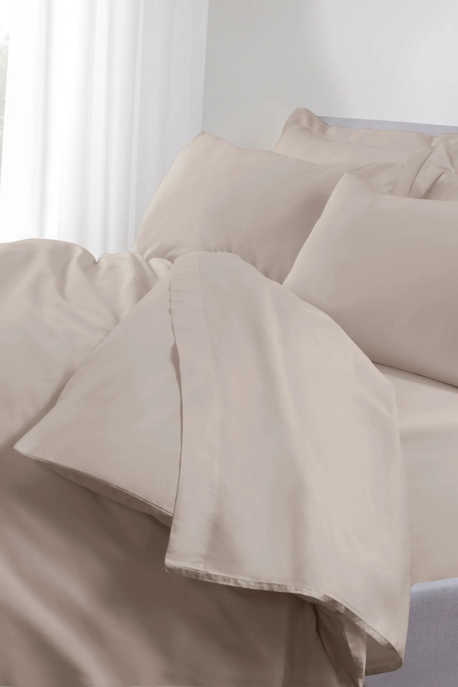 The Linen Consultancy 'TLC 5 Star Hotel Concept' 250TC Cotton Percale Flat Sheet in Taupe
