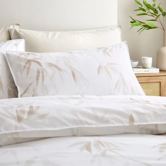 Hale 100% Organic Cotton 200 Thread Count Duvet Cover & Pillowcase Set 2