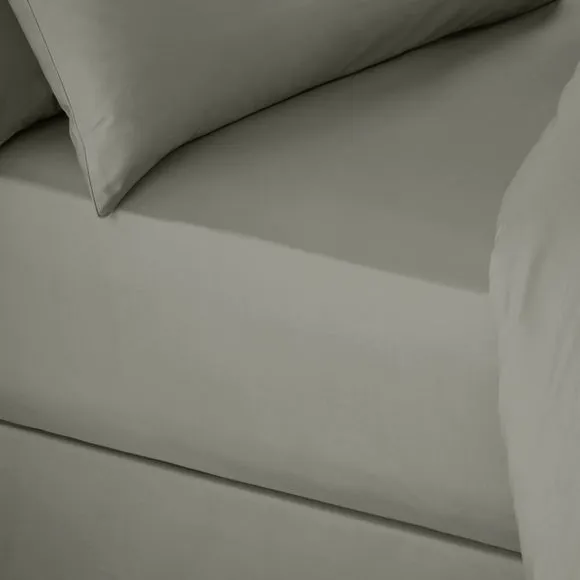 100% Egyptian Cotton 220 Thread Count True Grip® Fitted Sheet 1