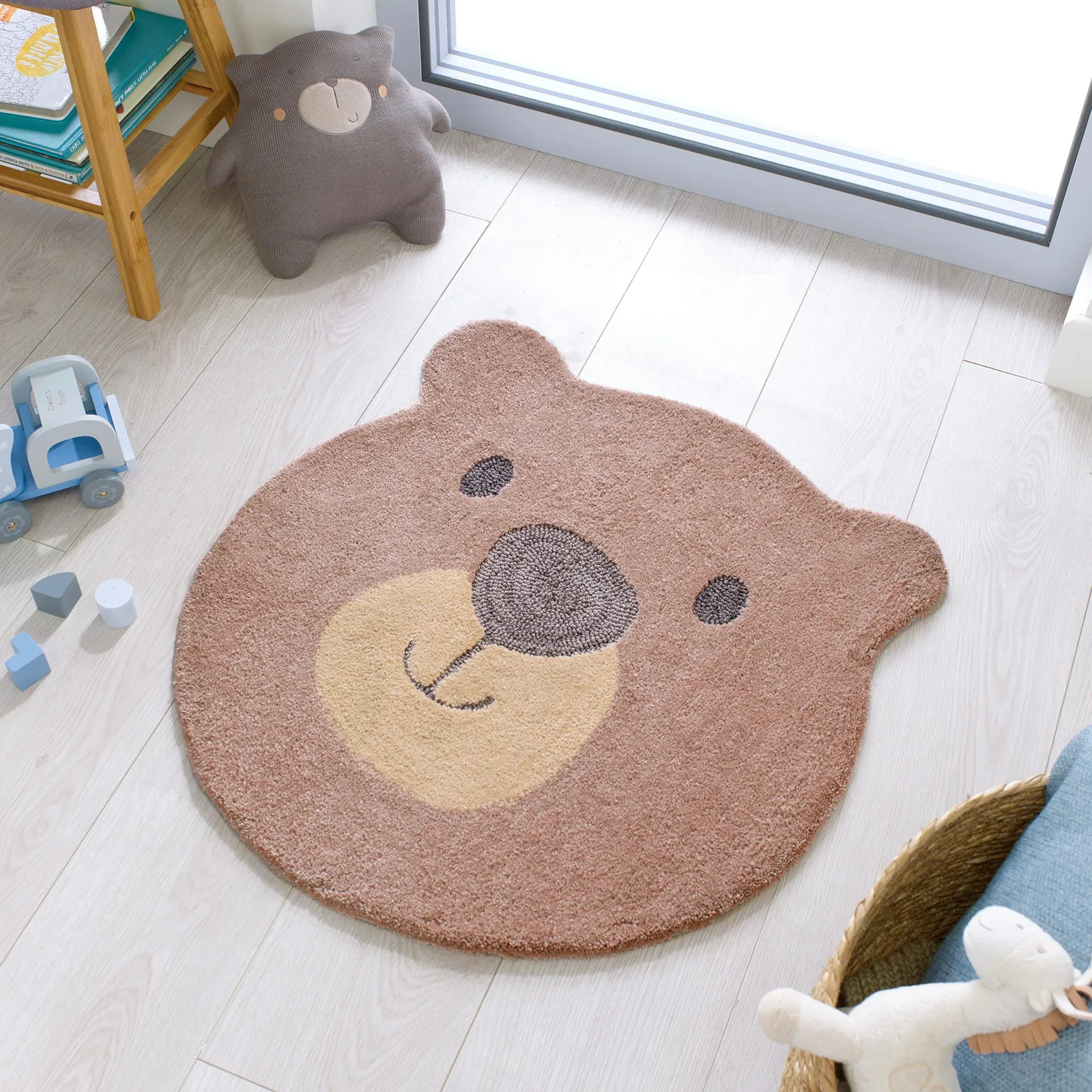 Bear Face Rug Brown