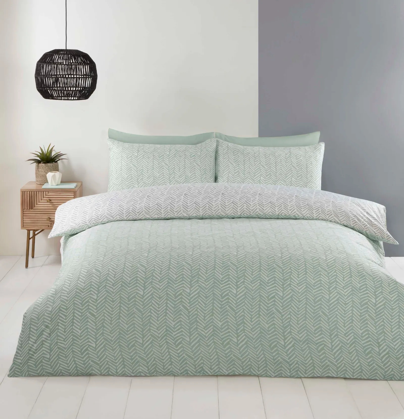 Rapport Home Helston Reversible Duvet Cover Set with Pillowcase Bedding in Duck Egg Blue