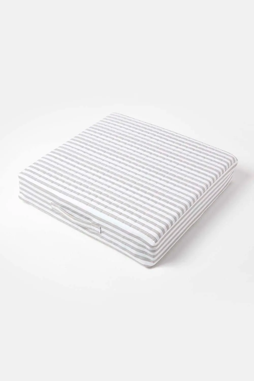 Homescapes Quilted Cotton Armchair Booster Cushion Cover in Grey 4