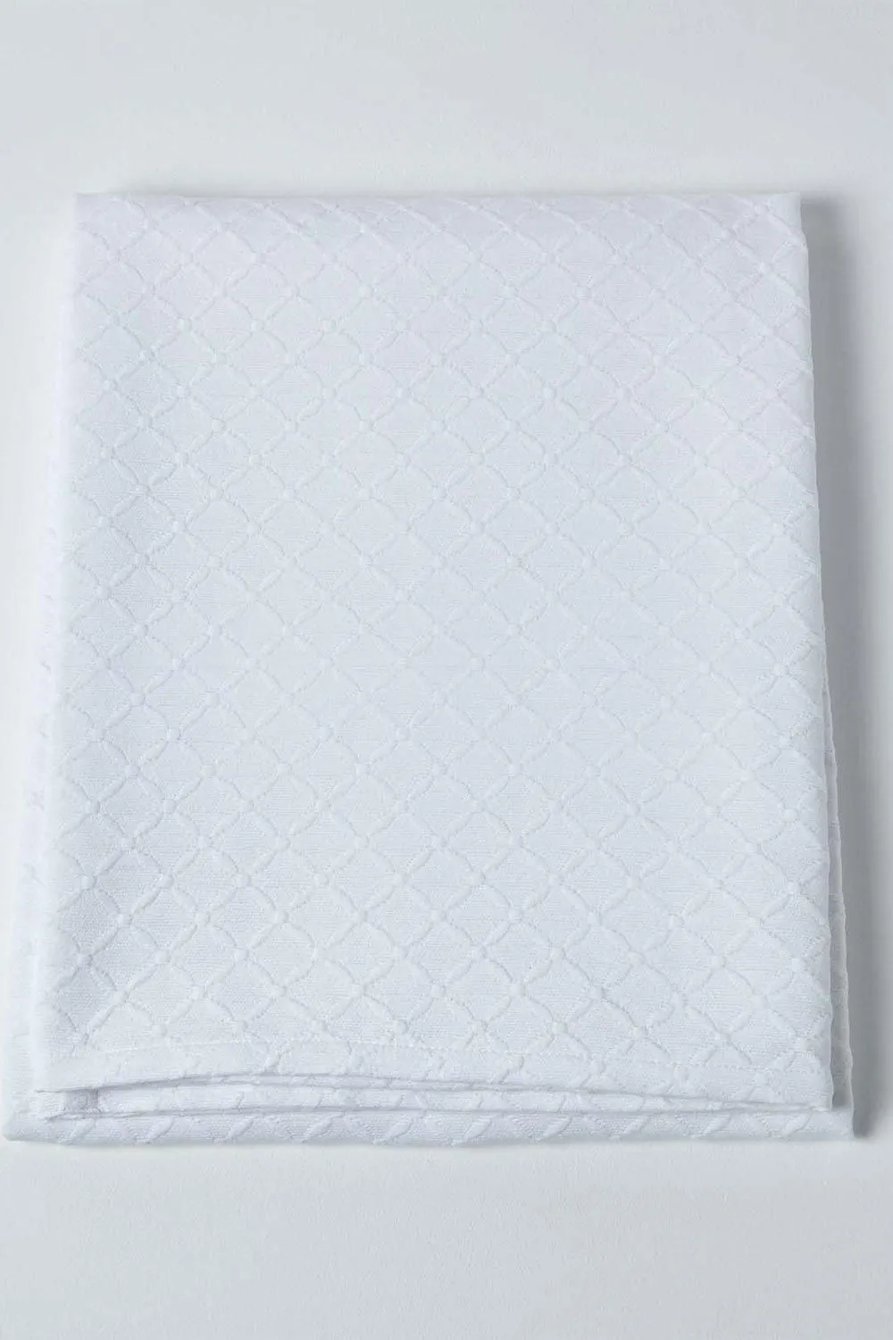 Homescapes Cotton Contemporary Diamond Pattern Bedspread in White 2