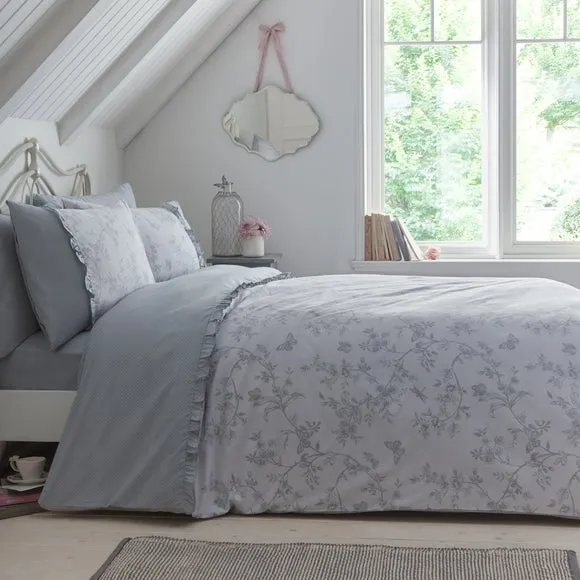 Dreams n Drapes Decorative Kristen Fill Duvet Cover and Pillowcase Set 1