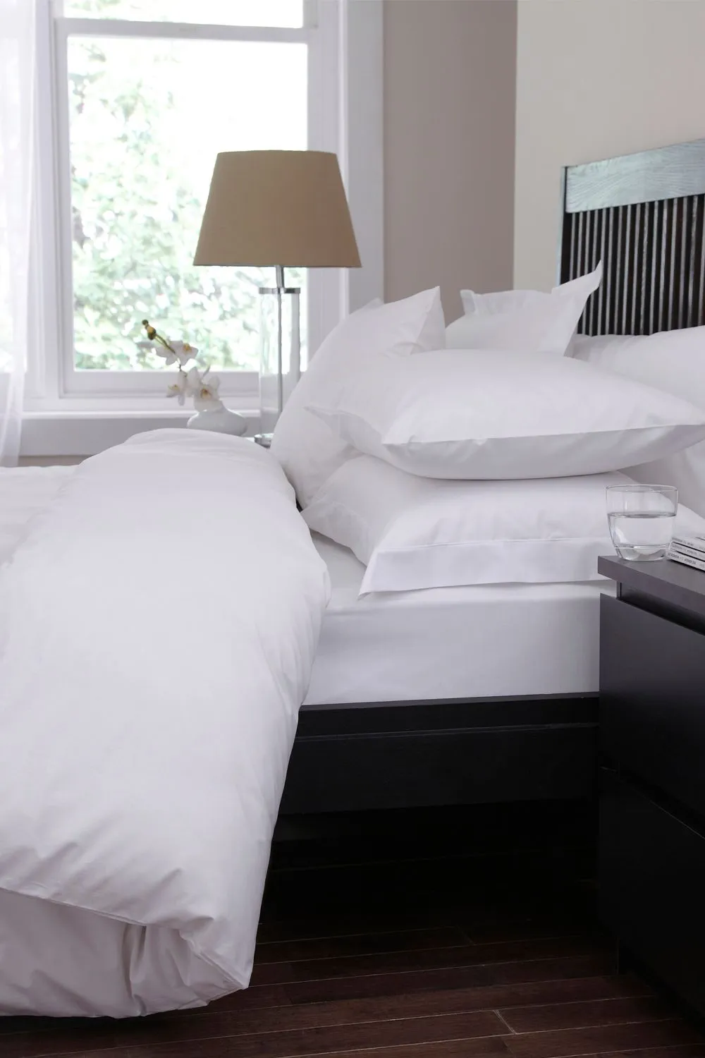 Martex Sestina Luxury Duvet Cover in White 2