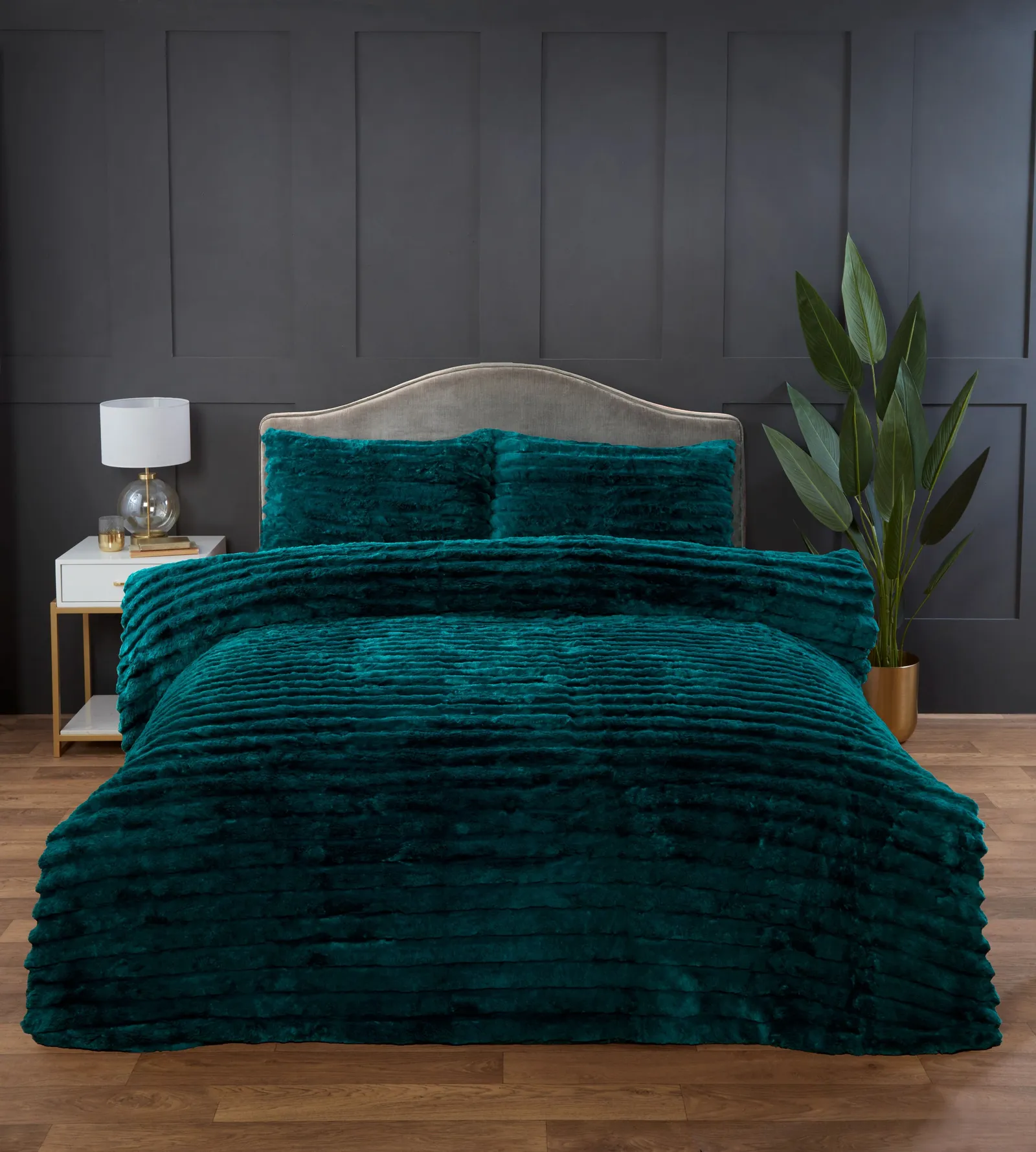Rapport Home Chunky Ribbed Fur Polyester Soft & Cozy Duvet Cover Set With Pillowcase in Green