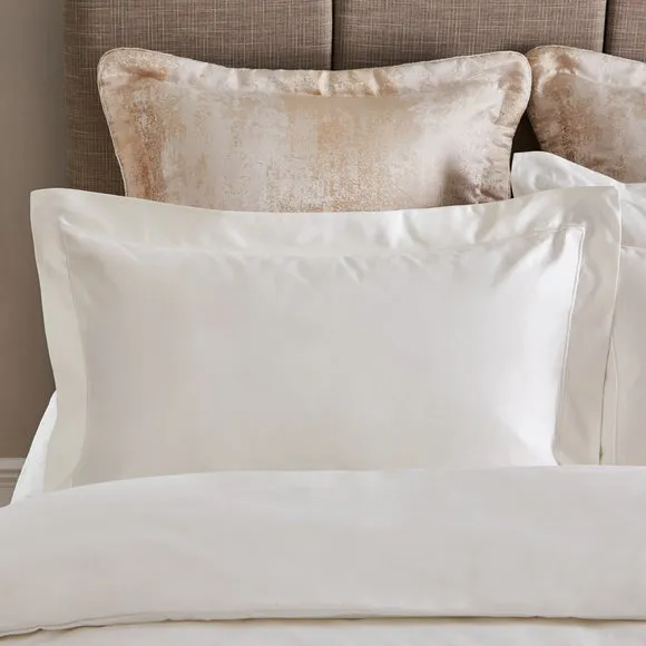 Dorma Egyptian Cotton Sateen 1000 Thread Count Cream Oxford Pillowcase