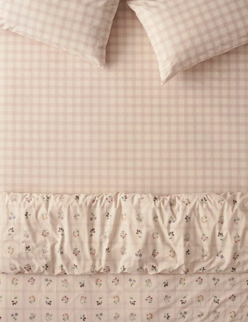 Piglet In Bed Pure Cotton Patterned Fitted Sheet Cream