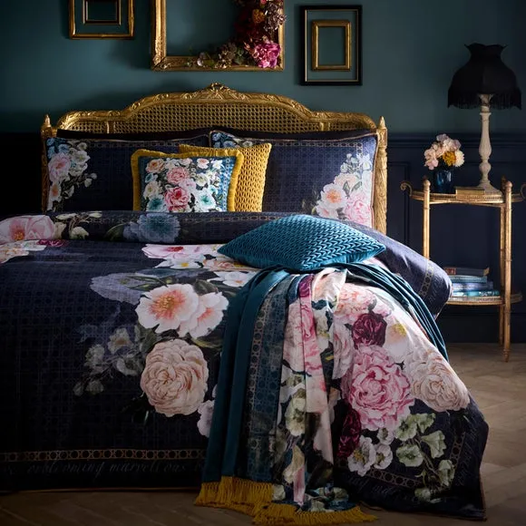 Laurence Llewelyn-Bowen Bouquet List Throw Blanket 4