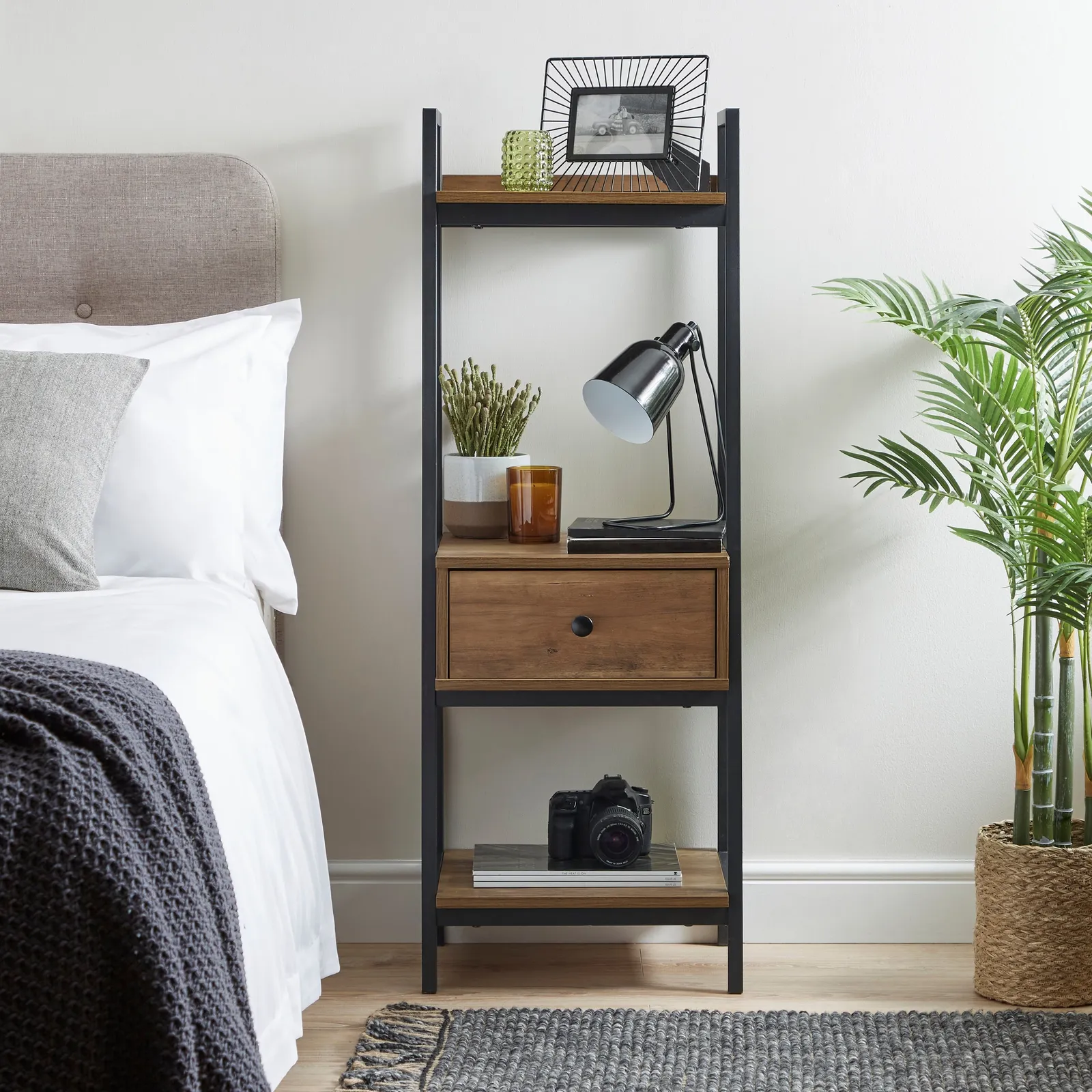 Fulton Oak Effect Bedside Ladder Brown