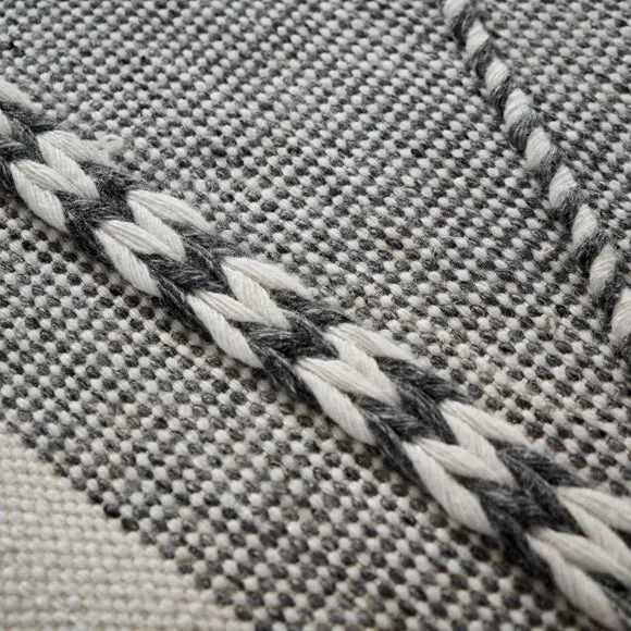 Plaited Stripe Indoor Outdoor Rug 2