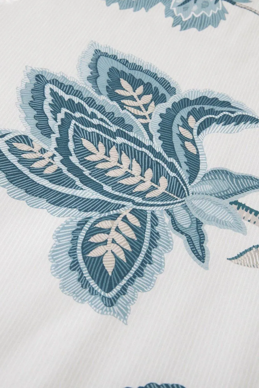 Dreams & Drapes 'Samira' Richly Illustrated Floral Print Duvet Cover Set in Teal 4