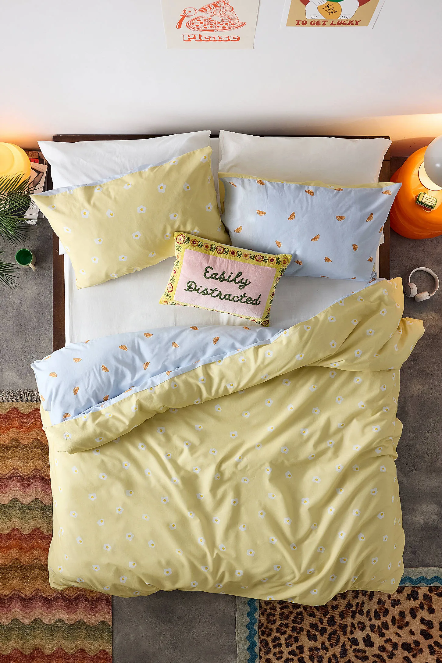 Egg & Croissant Reversible Duvet Set