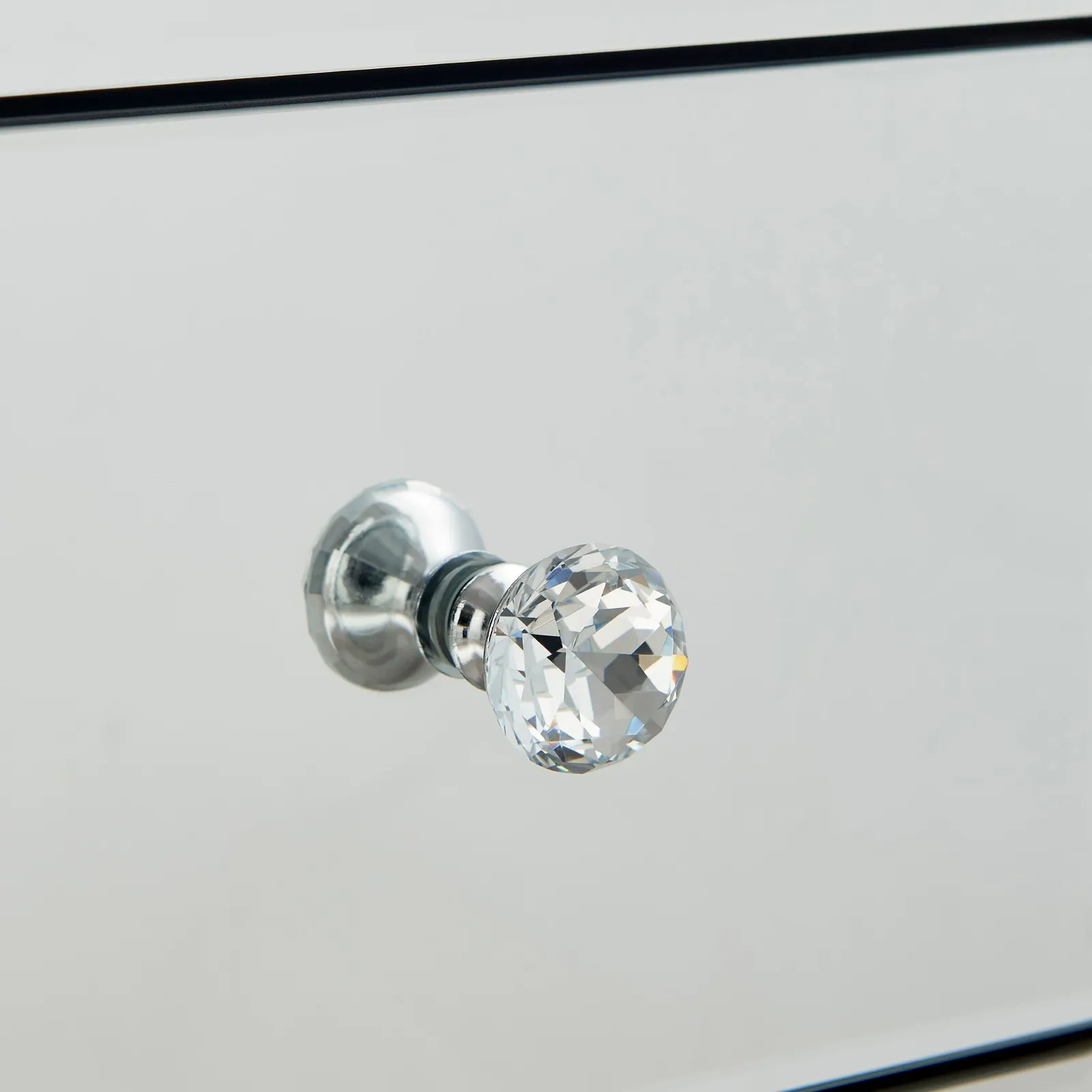 FurnitureboxUK Murano Slim 3 Drawer Mirrored Square bedside Table With Crystaline Shaped Handles in Silver 6