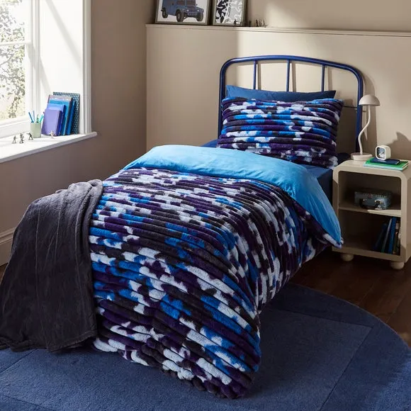 Ribbed Camo Fleece Duvet Cover & Pillowcase Set
