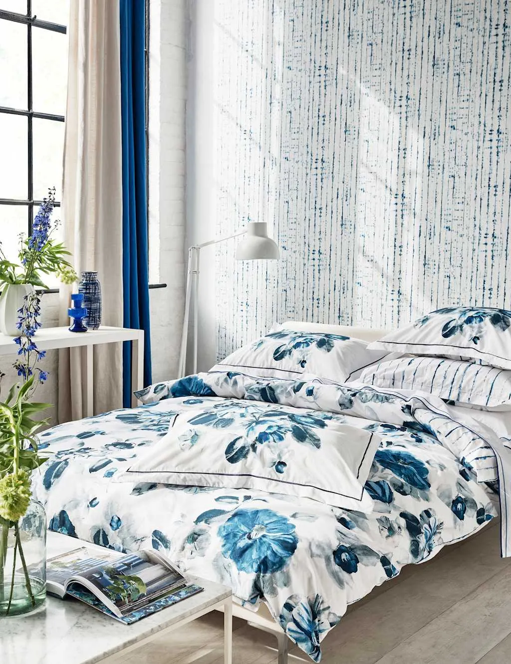 Designers Guild Pure Cotton Percale Indigo Flower Bedding Set White Mix