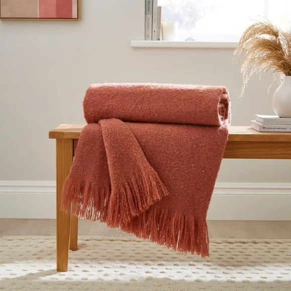 Brushed Boucle Throw Blanket 1