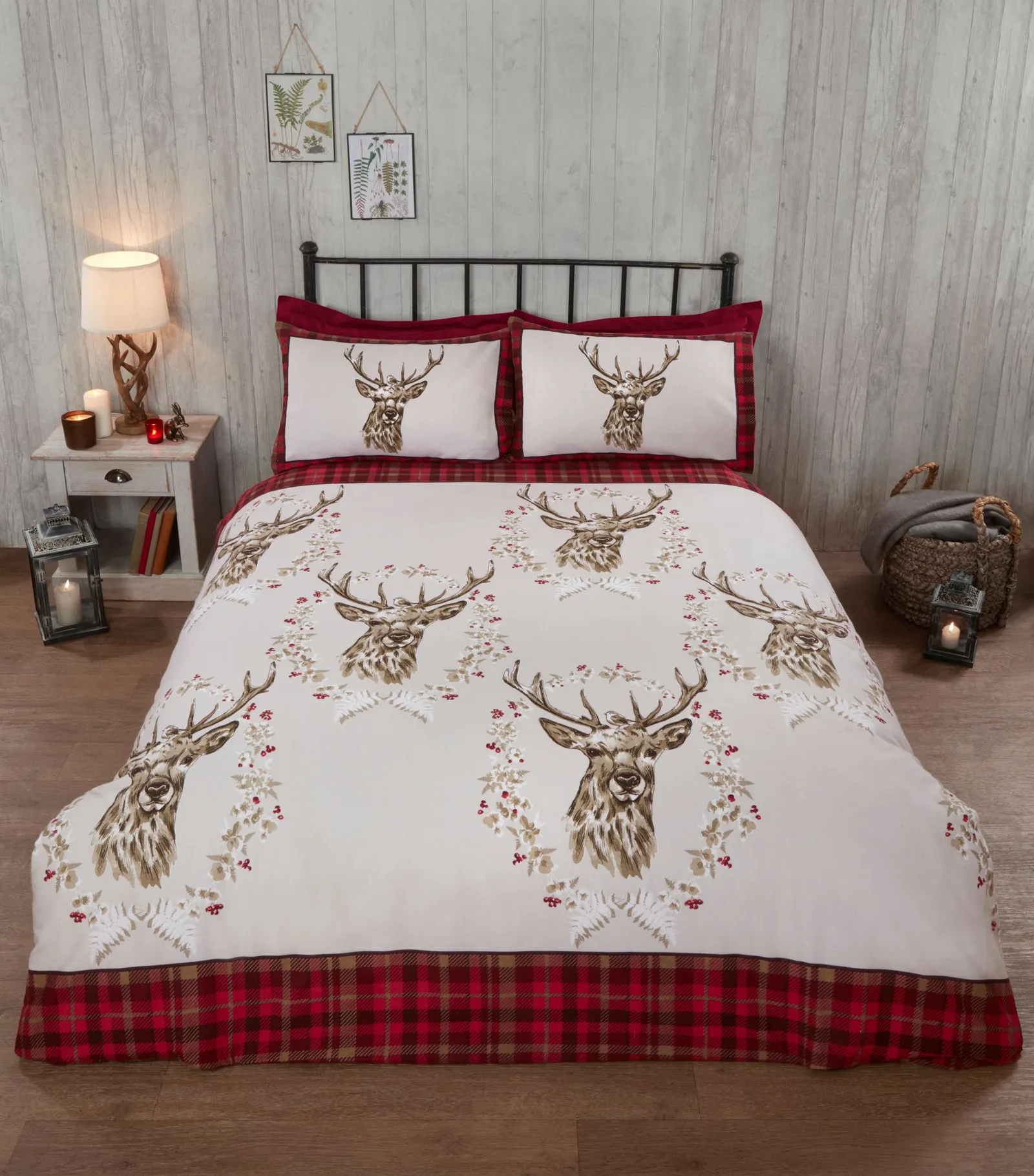 Rapport Home Angus Stag Brushed Cotton Bedding Set in Red 1