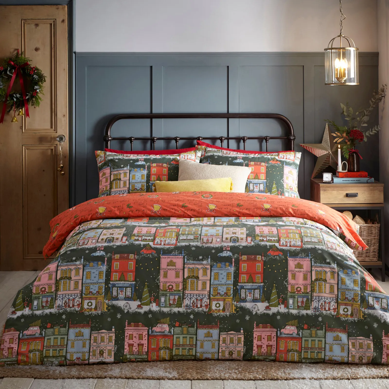 Furn Christmas Spirit Duvet Cover Set in Green