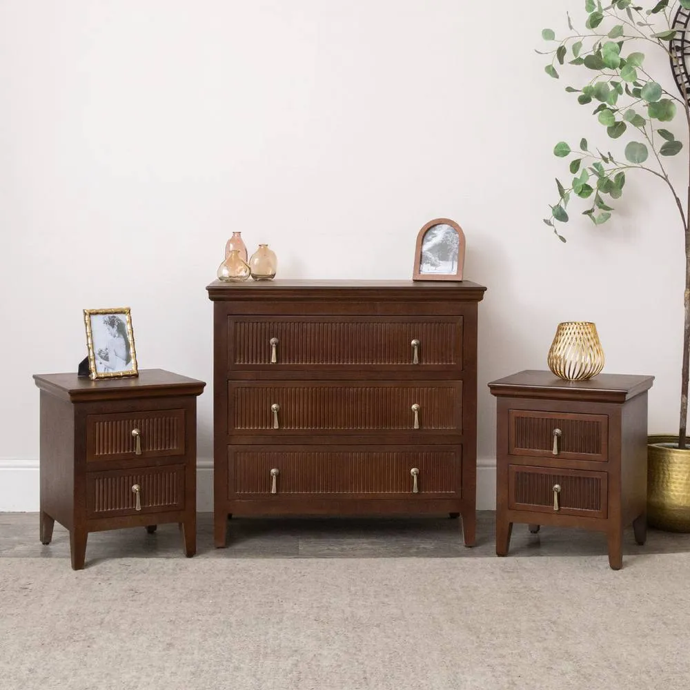 Melody Maison Chest of 3 Drawers & Pair of 2 Drawer Bedside Tables - Georgian Range in Dark Brown