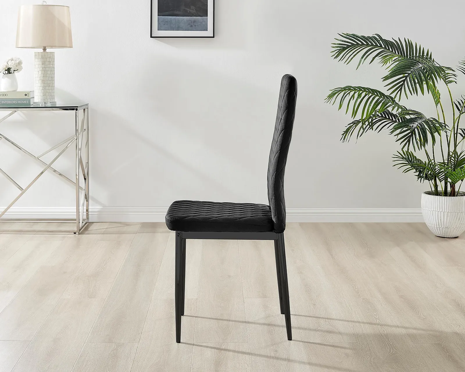 FurnitureboxUK Set of 6 Milan High Back Soft Touch Diamond Pattern Velvet Dining Chairs With Black Powder Coated Metal Legs 4