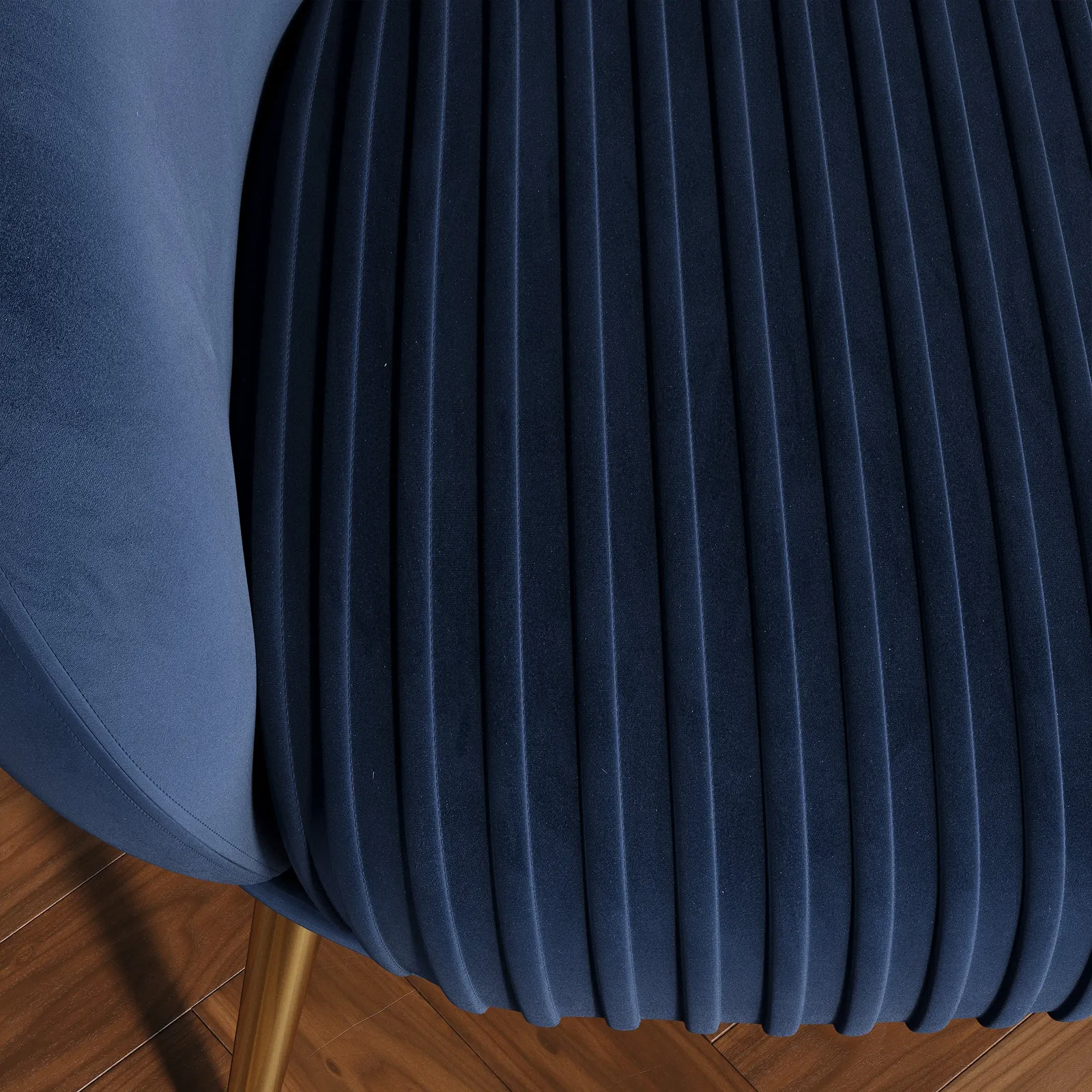 Bella Velvet Cocktail Chair 2