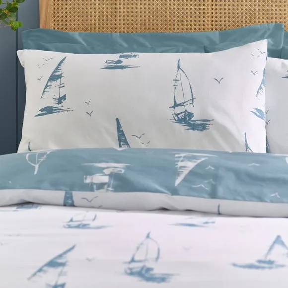 Catherine Lansfield Salcombe Boats Polycotton Duvet Cover & Pillowcase Set 2