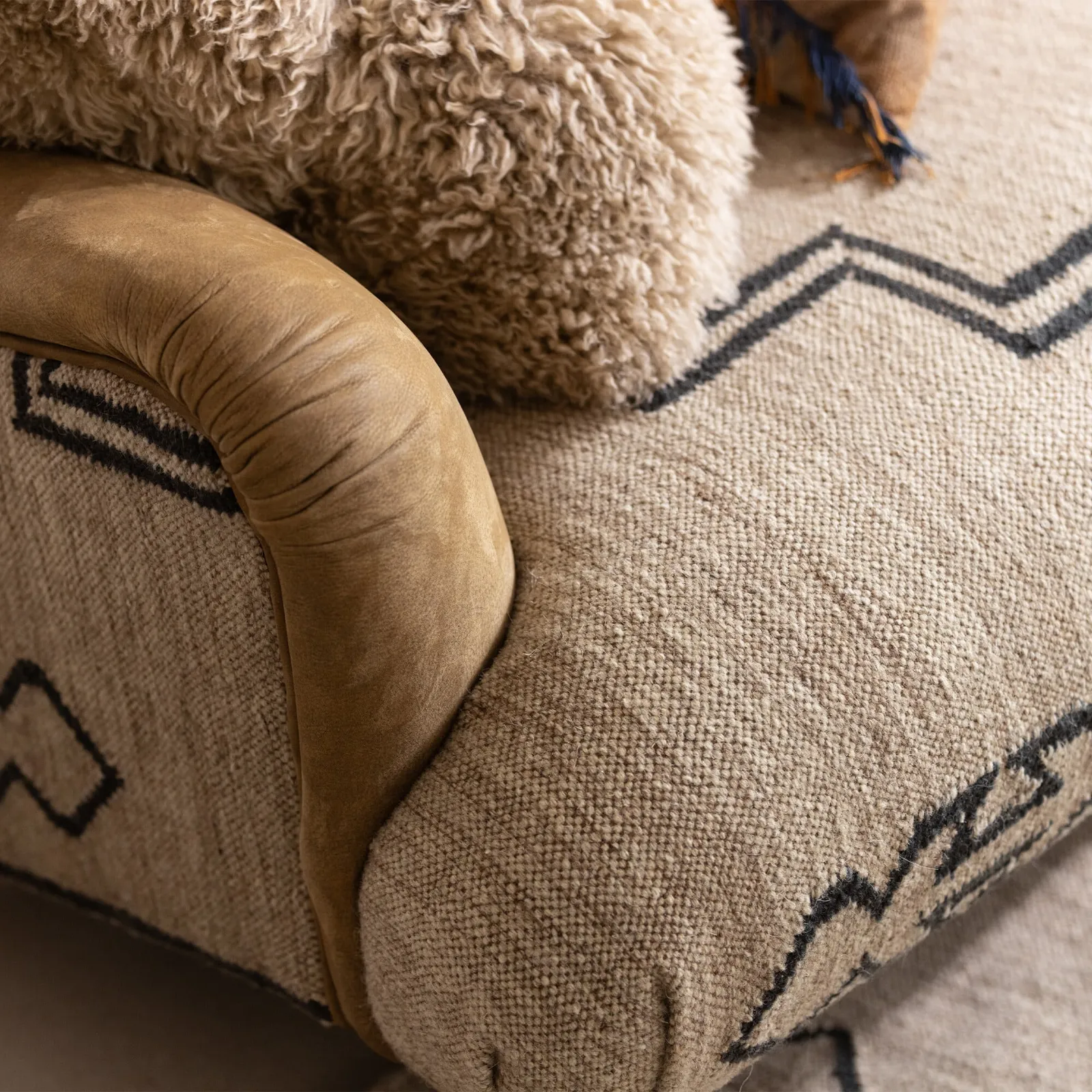Tetrad Dakota Midi Sofa Cherokee Rug/Comanche Rawhide Fabric | Barker & Stonehouse 4