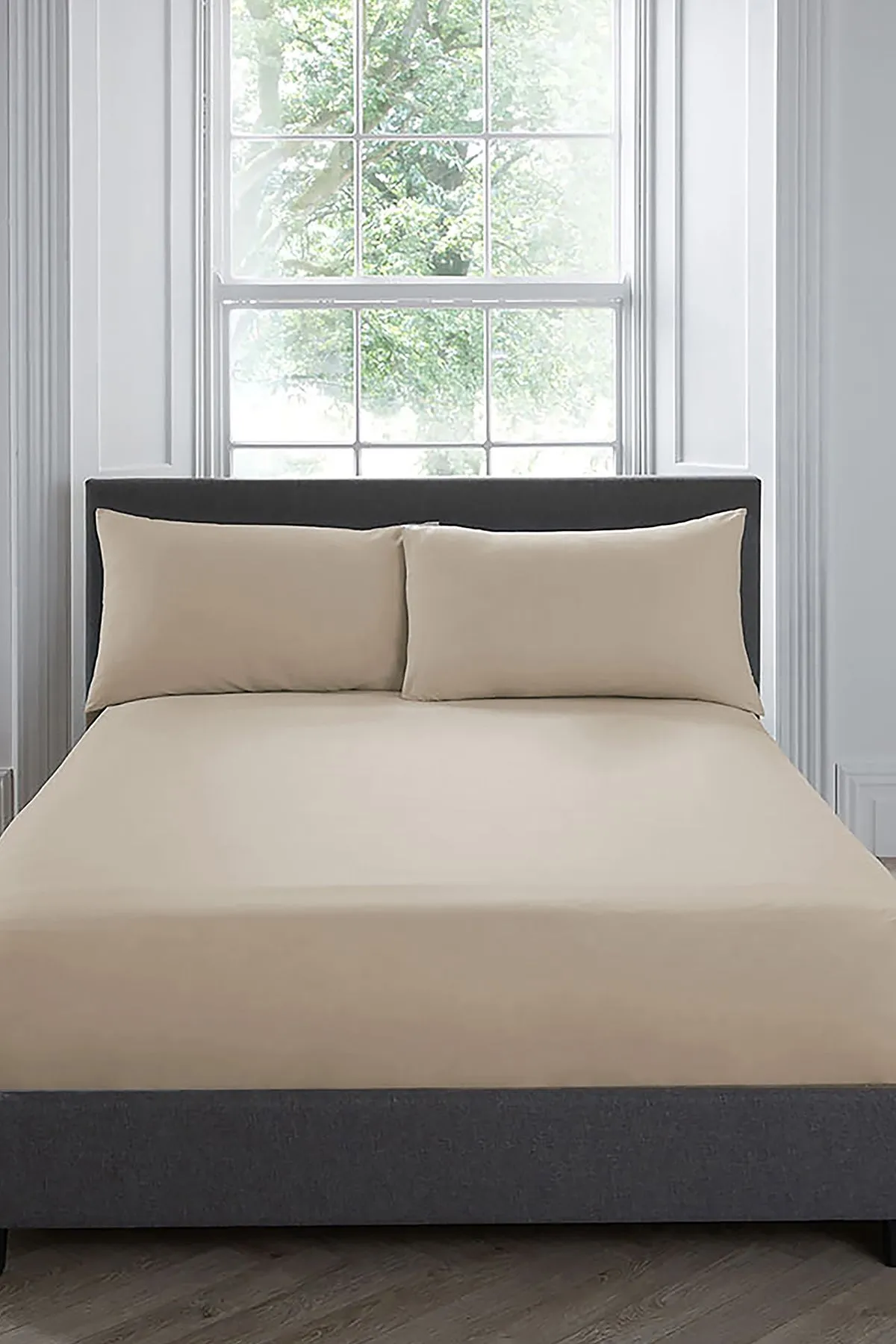 Appletree 'Premium 200TC Plain Dye' Hotel Quality 100% Percale Cotton Fitted Bed Sheet in Natural 2