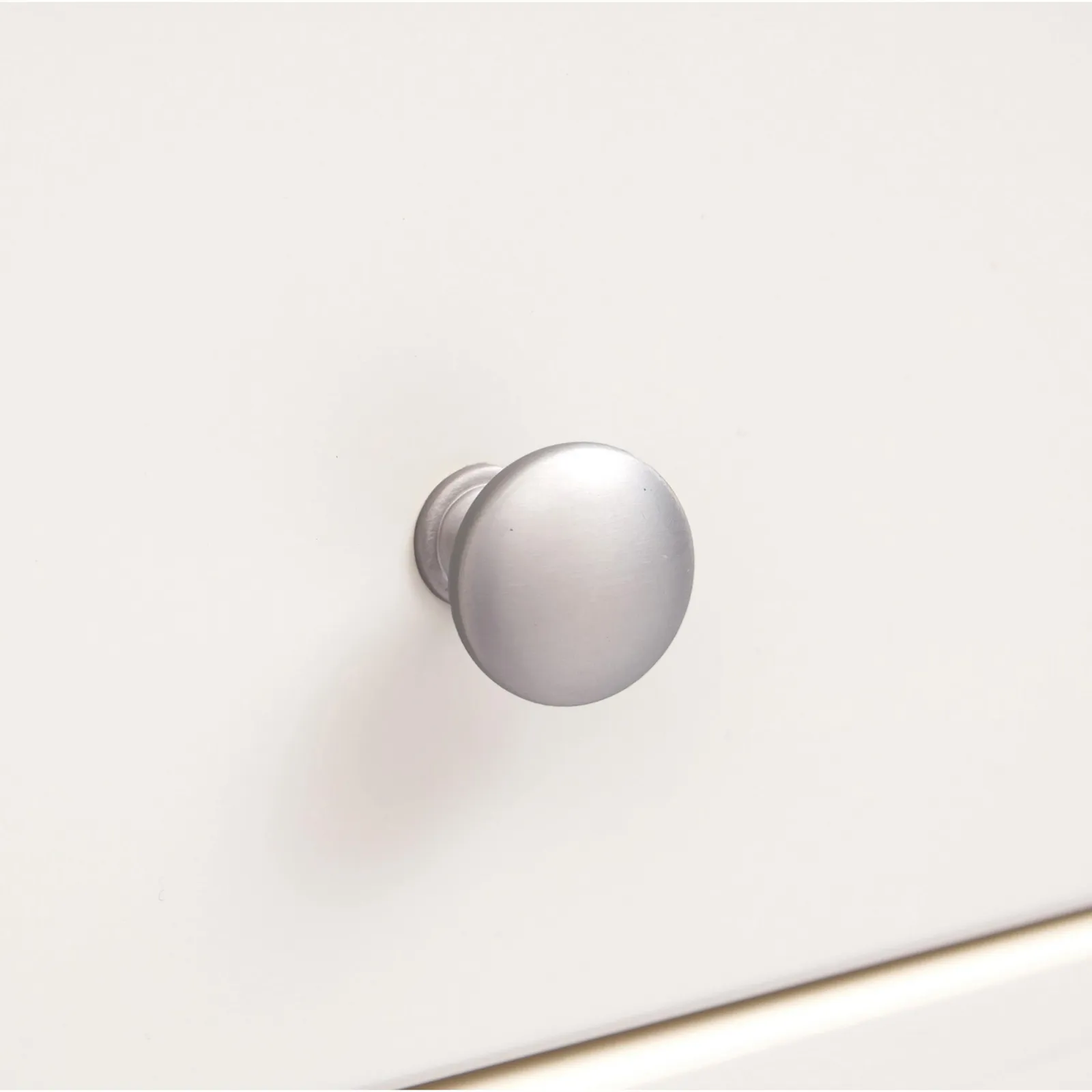 Cabinet Bits Maggiori 5 Drawer Chest of Drawers Chrome Knob in Off-White 5