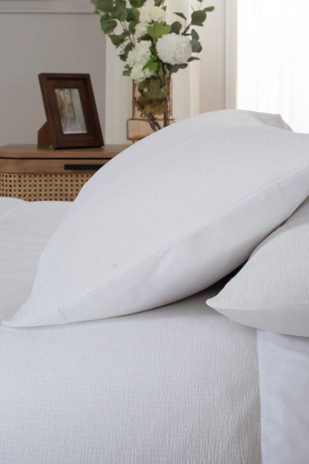 The Lyndon Company Luxury 100% Cotton Plain Duvet Cover Bedding Set Mottle in White 4