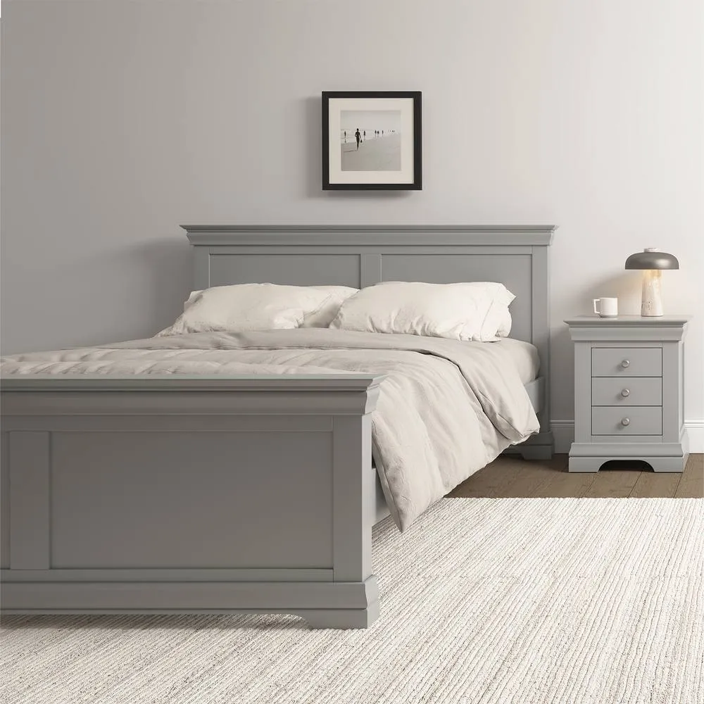 Seconique Bordeaux 4'6" (Double) High End Bed - Part Assembled in Grey