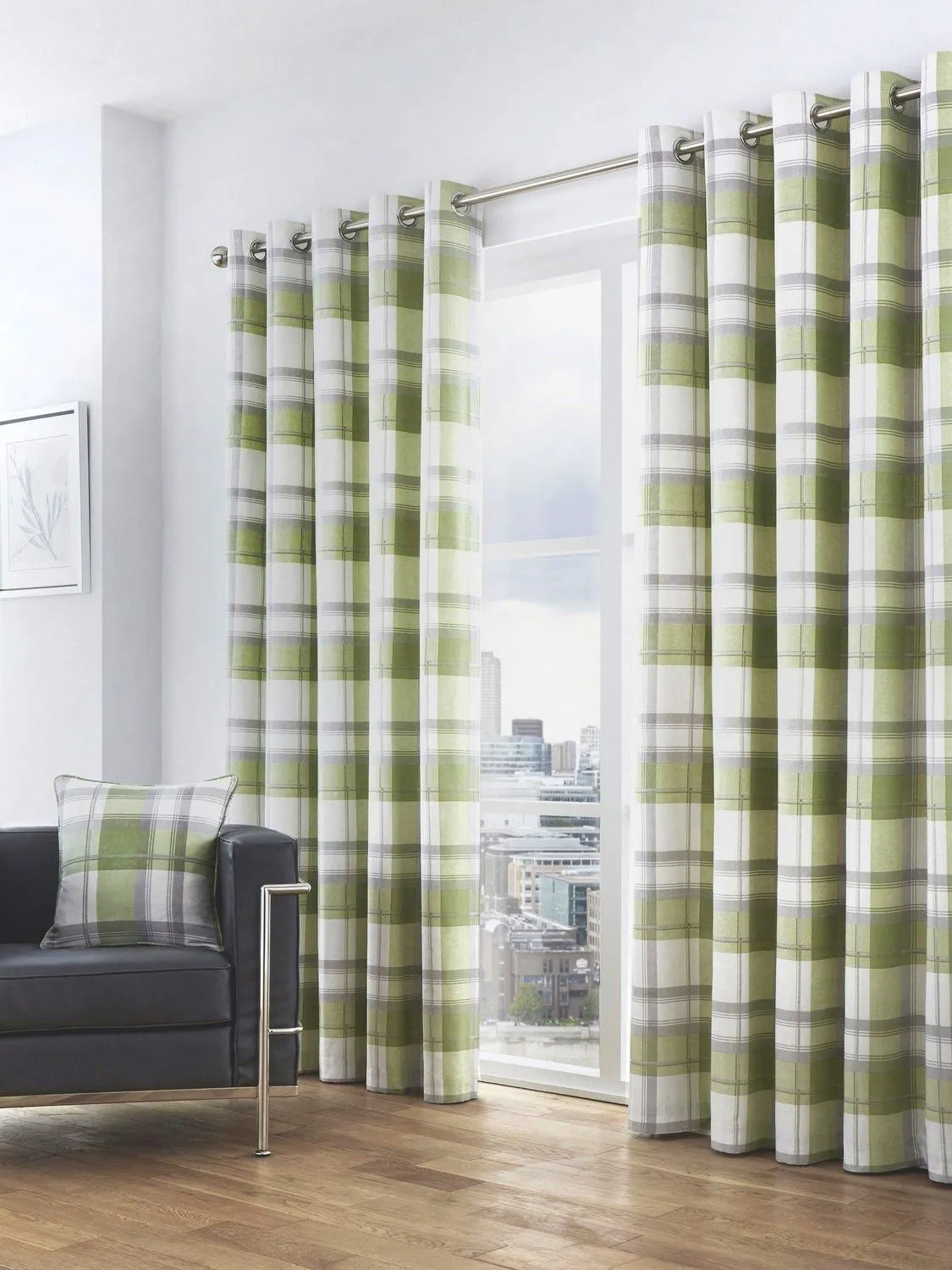 Fusion 'Balmoral Check' Country Checked Pattern Pair of Eyelet Curtains in Green 1