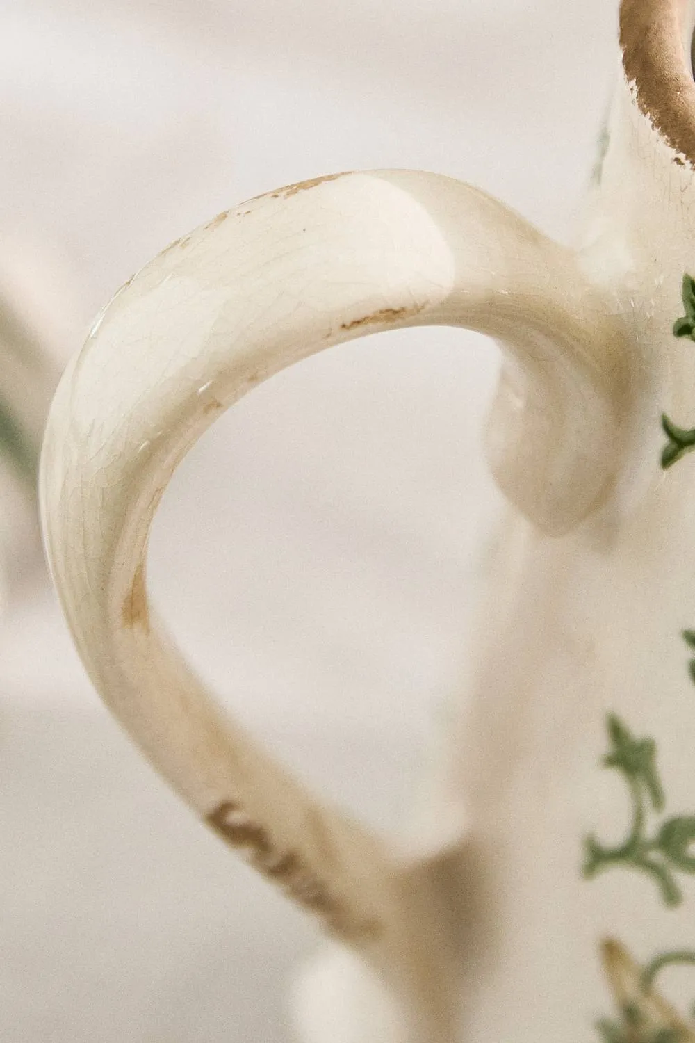 Dibor Set of 2 Luxury Irina Green Botanical Home Decor Pitcher Jug in Cream 4