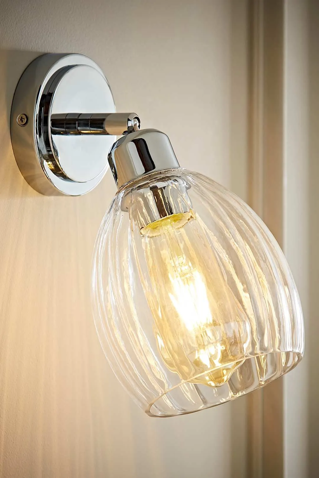 ValueLights Cheltenham Ribbed Glass Dome Adjustable Spotlight Wall Light in Metallic Silver