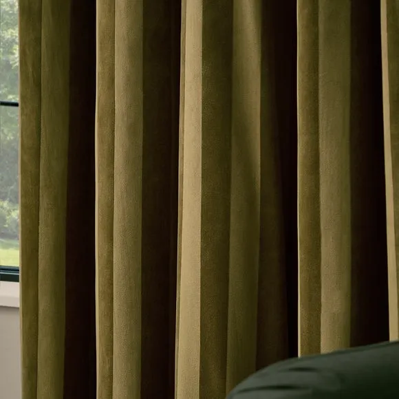 Paoletti Regency Stripe Eyelet Curtains 4