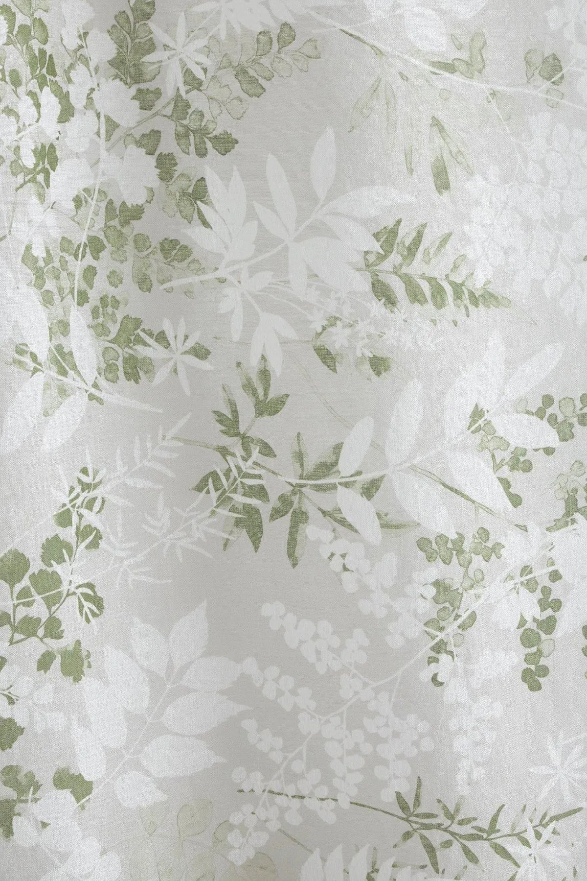 Dreams & Drapes 'Tiverton' Voile Panel in Green 2
