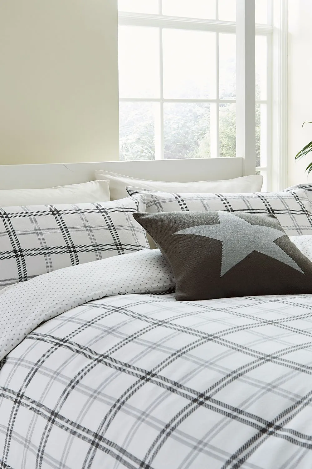 Helena Springfield 'Hunter's Check' Brushed Cotton Duvet Cover Set in Grey 2