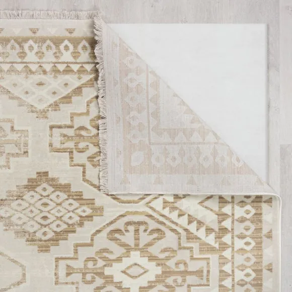 Esin Traditional Rug 3