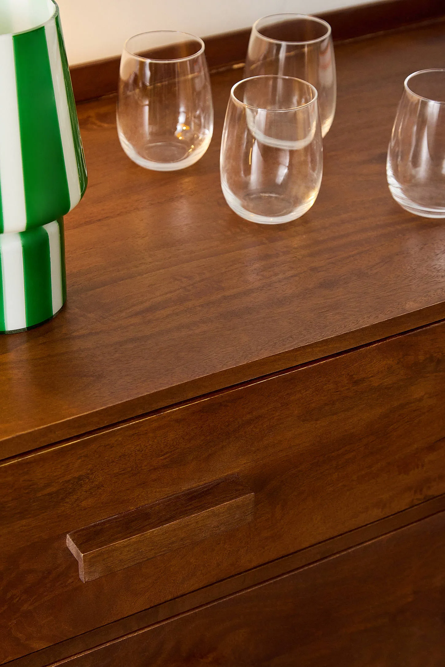 Arnold 6-Drawer Dresser - Brown 3