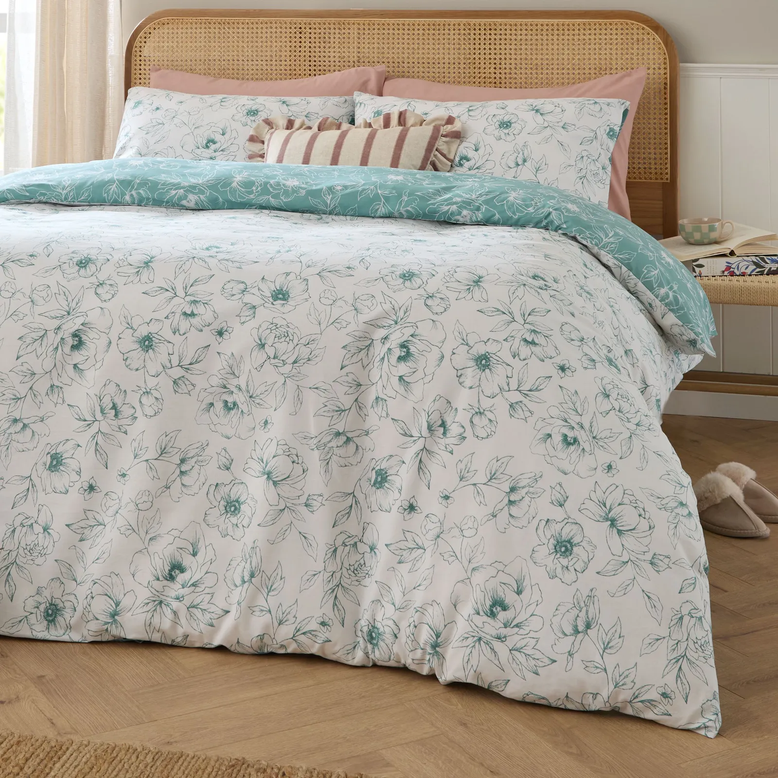Wylder Nature Bella Reversible Floral Duvet Cover Set, Double, Blue, Blue 3
