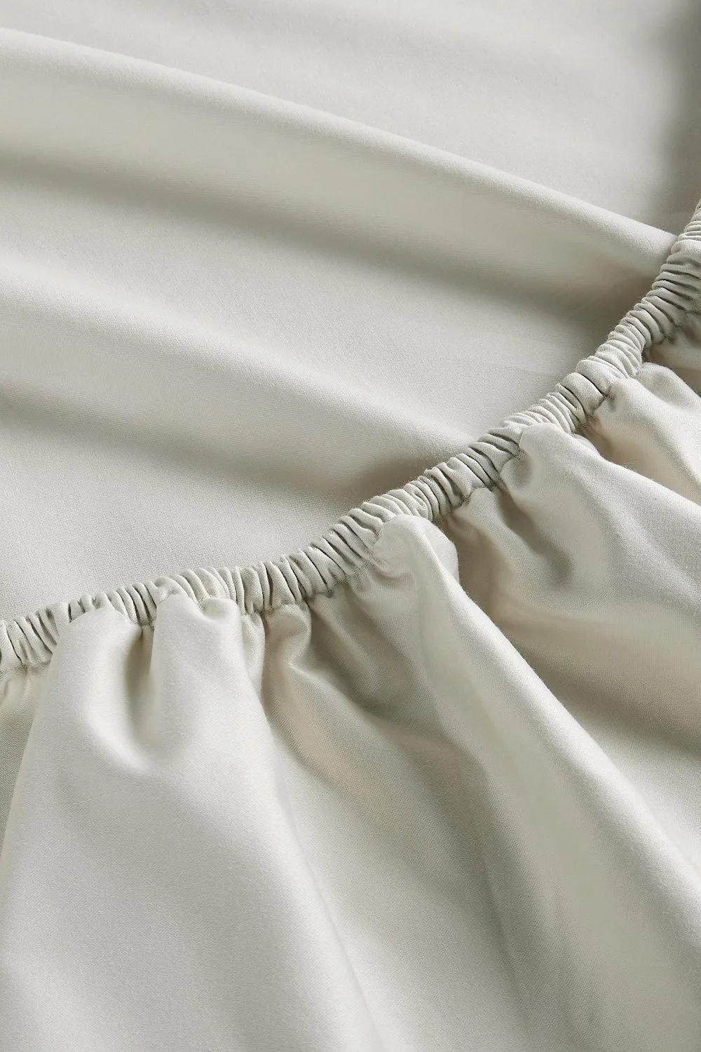 CHRISTY 500TC Premium Sateen Luxury Fitted Sheets in Ivory