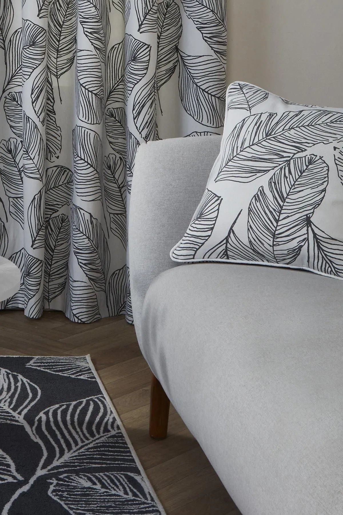 Fusion 'Matteo' Hand Drawn Leaf Print Filled Cushion 100% Cotton in Black 2