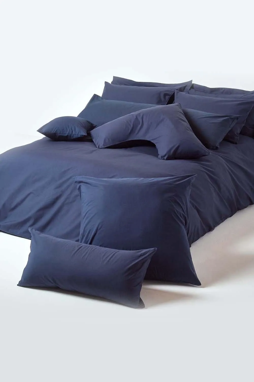 Homescapes Egyptian Cotton Housewife Body Pillowcase 200 TC in Navy 5