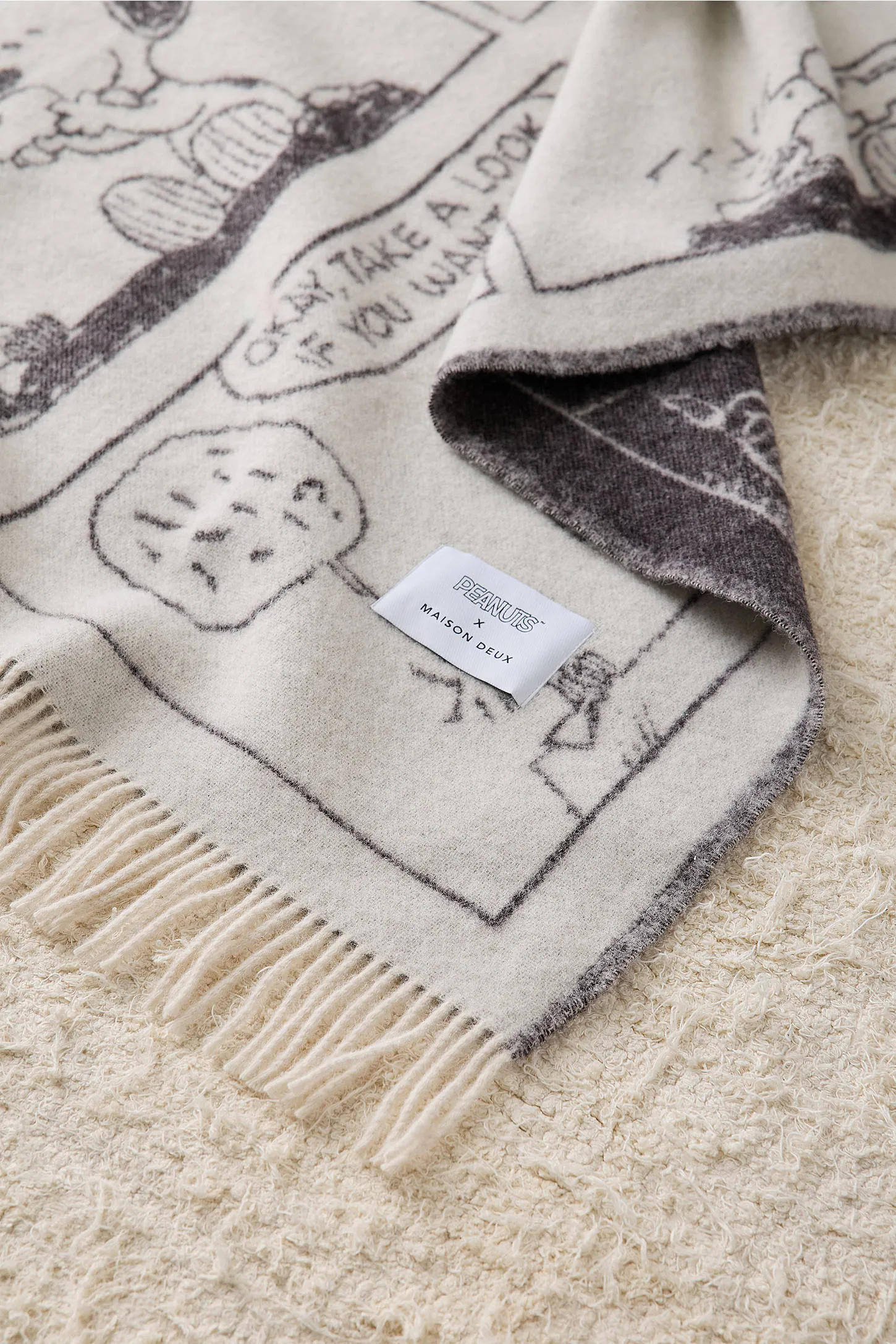 Maison Deux X Peanuts Snoopy Doughnut Comic Strip Wool Blanket ALL 4