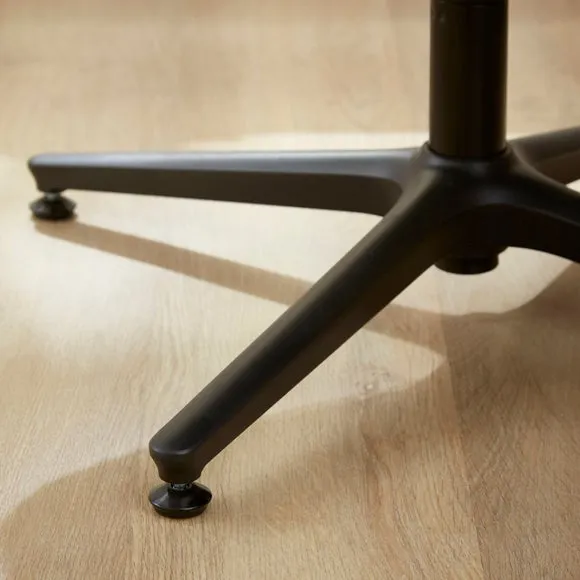 Bertha Tonal Boucle Wide Criss Cross Office Chair 5