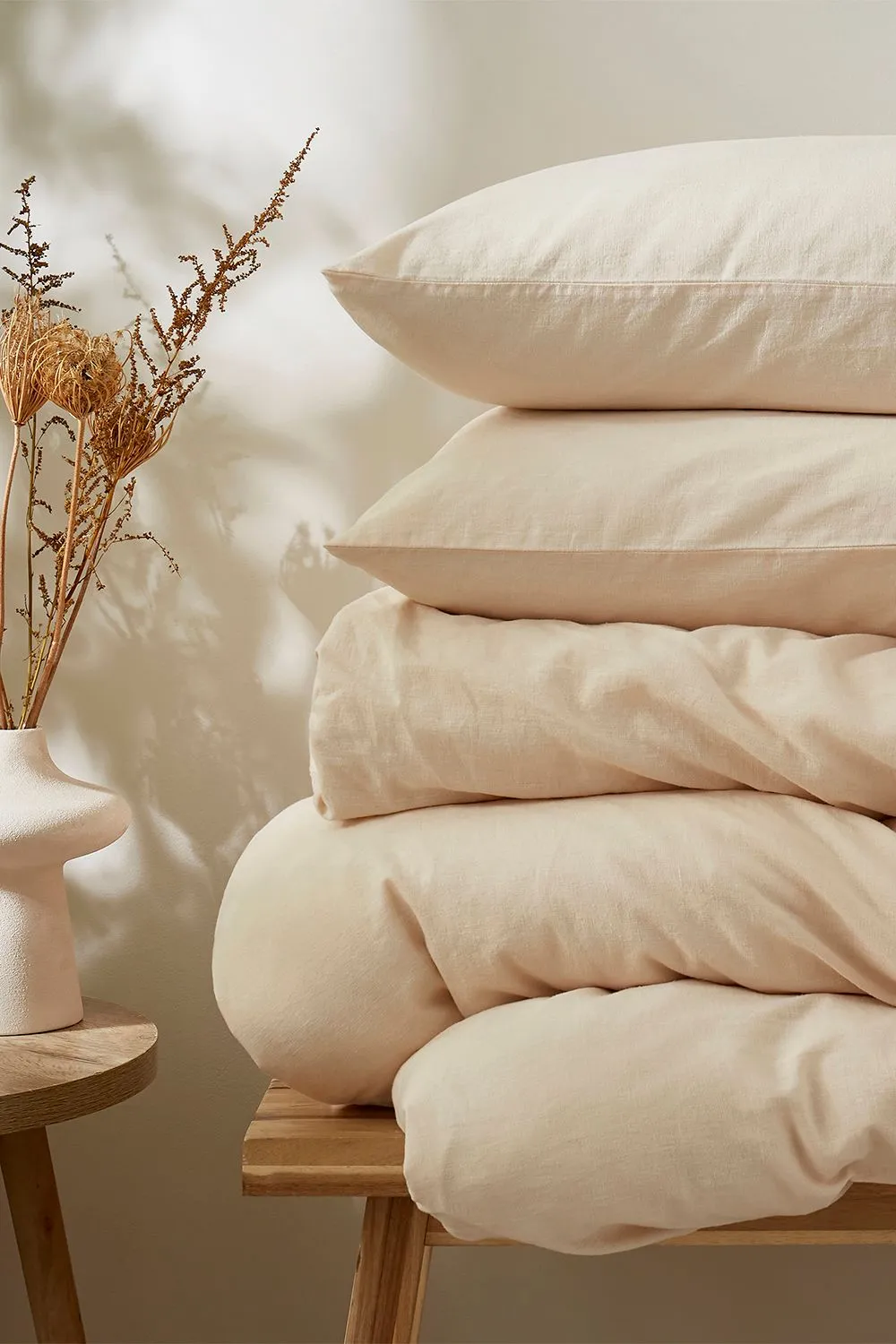 Martex Touch of Linen Duvet Cover Set (Includes 2 Pillowcases 1 For Single) in Cream 4
